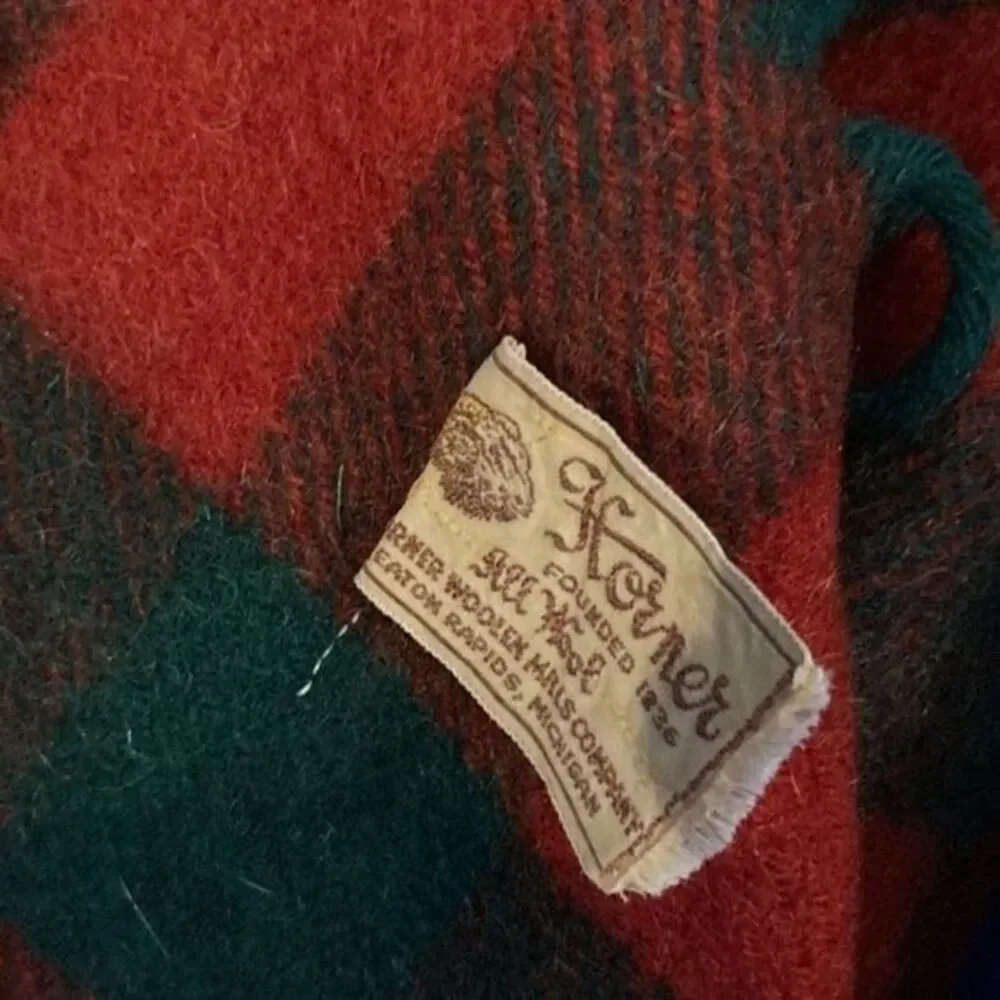 Vintage 1970’s Horner Plaid Throw Blanket Red Green Horner Wool 56 X 47 152